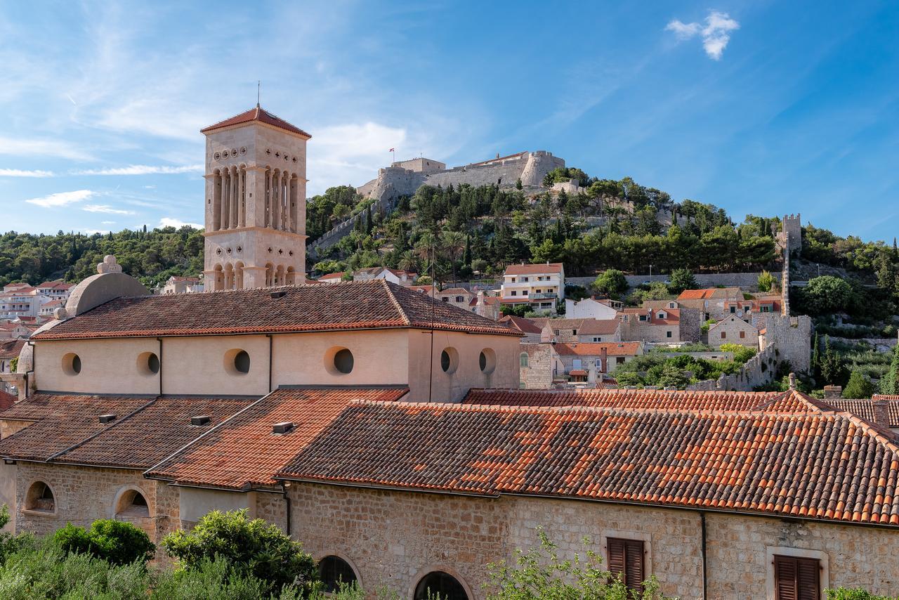 Kampanel 10 Apartman Hvar Town Kültér fotó